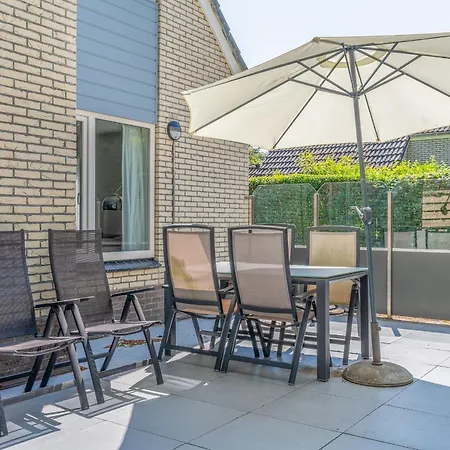 Holiday home Villapark Kamperfoelie 43
